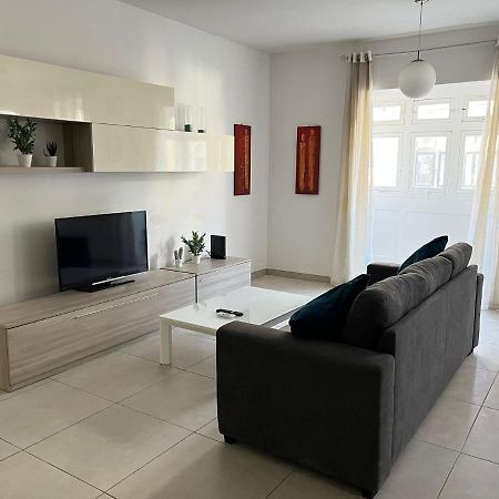 Superb 3Br Apt Close To Seafront Gzira Exteriér fotografie