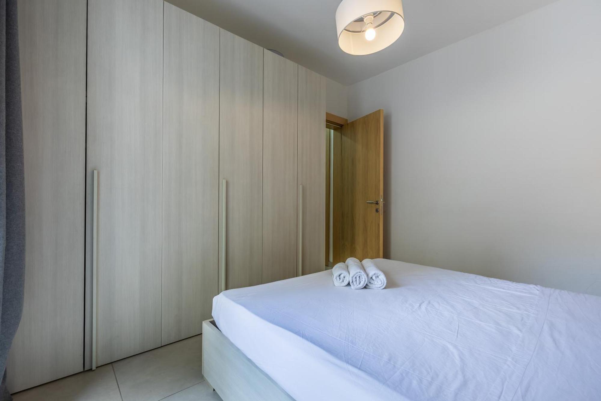 Superb 3Br Apt Close To Seafront Gzira Pokoj fotografie